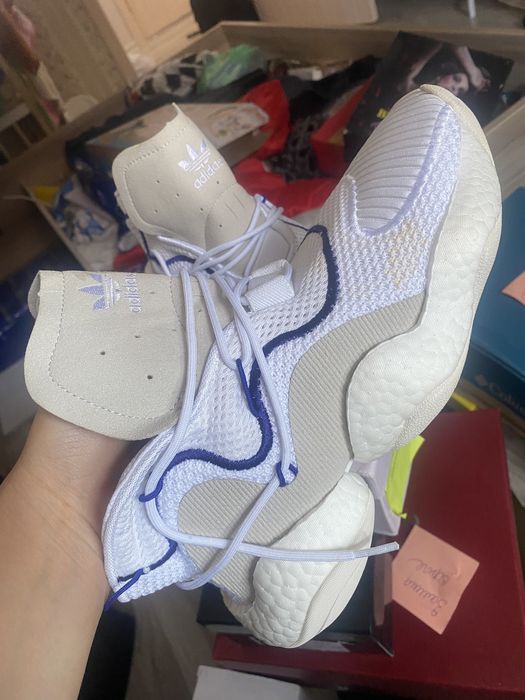 Adidas кроссовки 39 размер