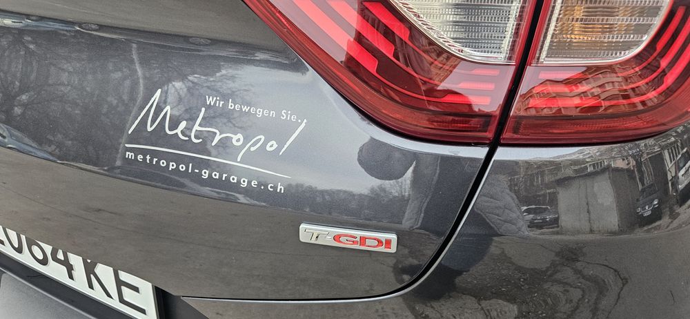 Kia Stonic, 1 T-GDI, 120 к.с.