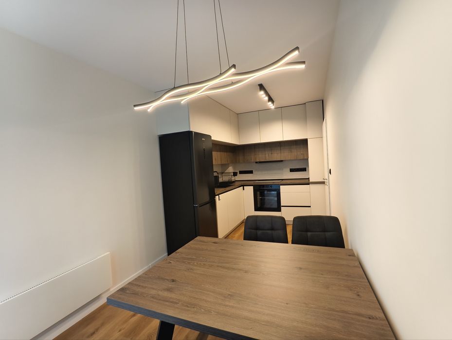 Дава се под наем Тристаен апартамент в София, Редута - 100 кв.м за 1020 € - Снимка #10