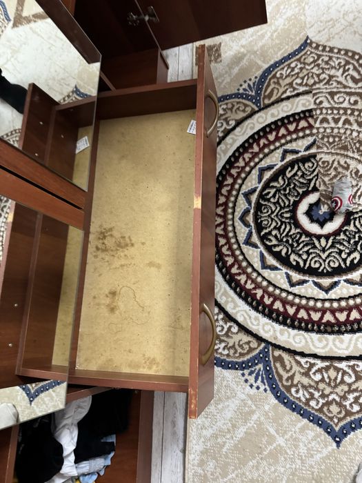 шкаф и диван 2еу