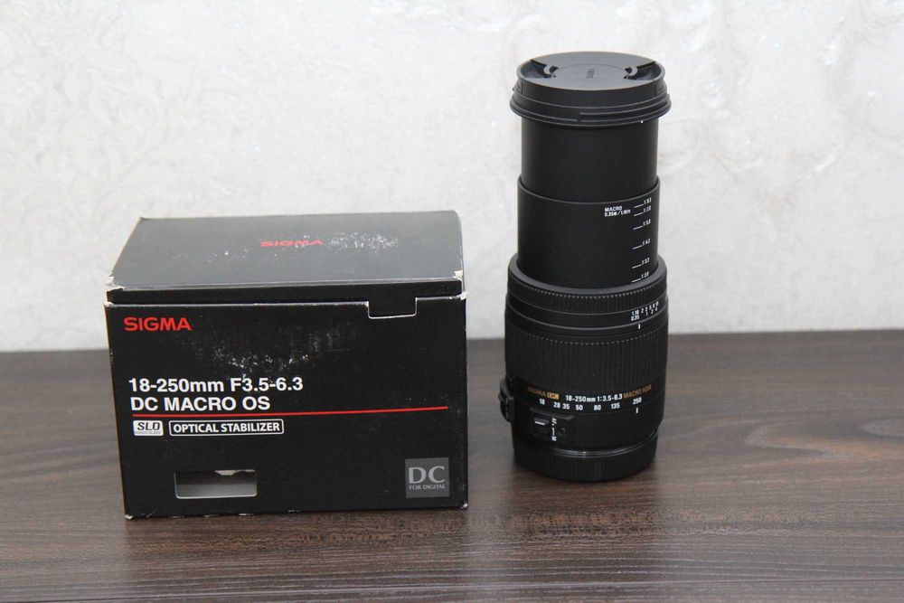 Универсальный объектив Sigma 18-250mm f/3.5-6.3 Macro OS для Canon