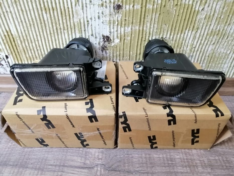 Халоген Голф 3 черни VW Golf 3 black  фар мъгла TYC