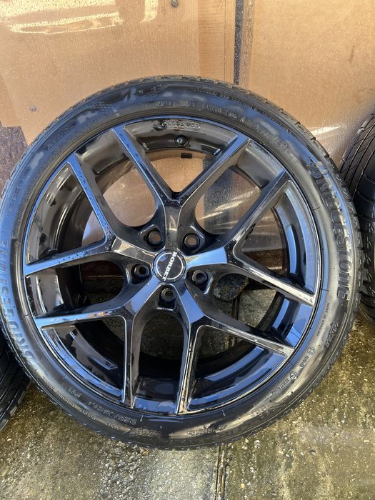 Джнти Borbet y 18