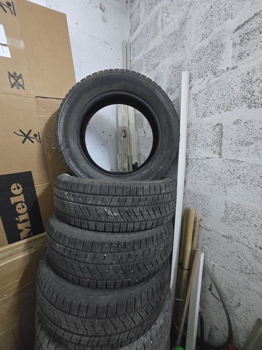 Шины Зимние 215/60 R17