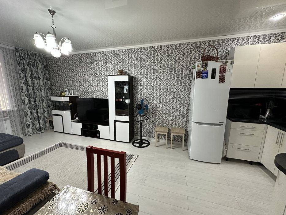 Квартира 3 комнатная