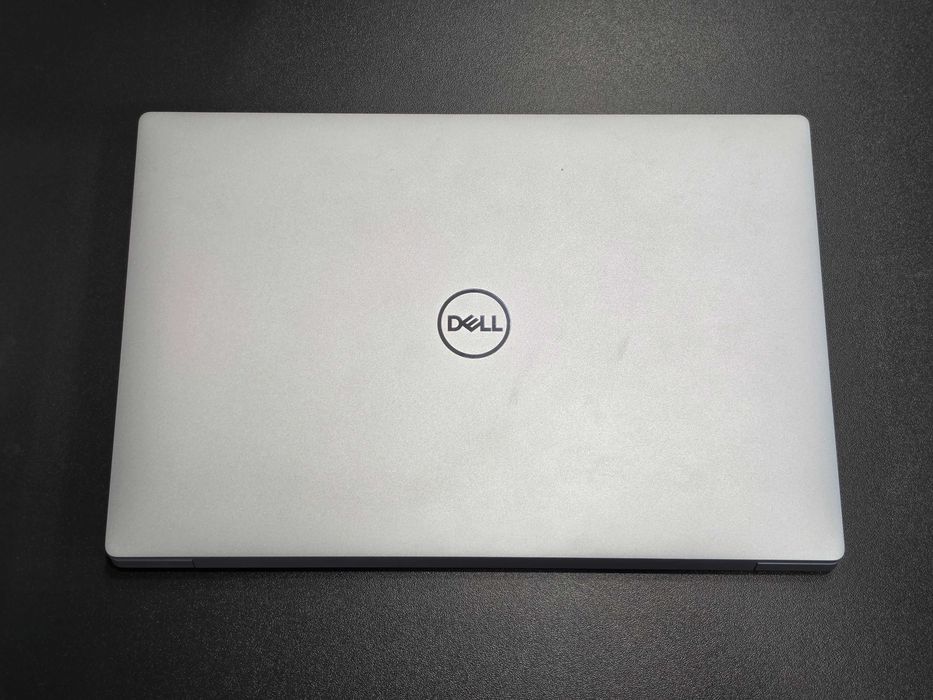 Hope Amanet P7 Laptop DELL XPS 13 9320 Intel Core i7 Gen 13 / Touchscreen
