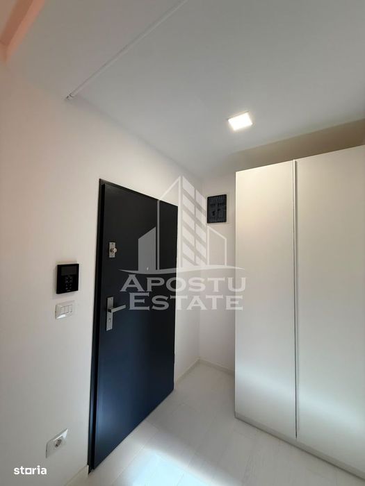 Apartament cu 2 camere de inchiriat-loc de parcare, lux, Dumbravita