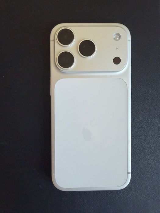 IPhone 17 Pro Silver 512gb