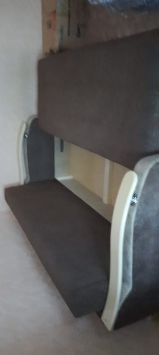 Продам раздвижной диван