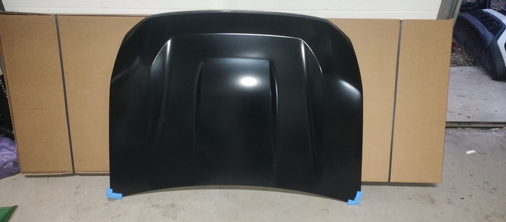 Capota fata , aripa stângă și dreaptă Dacia Duster 3 și bixter noi