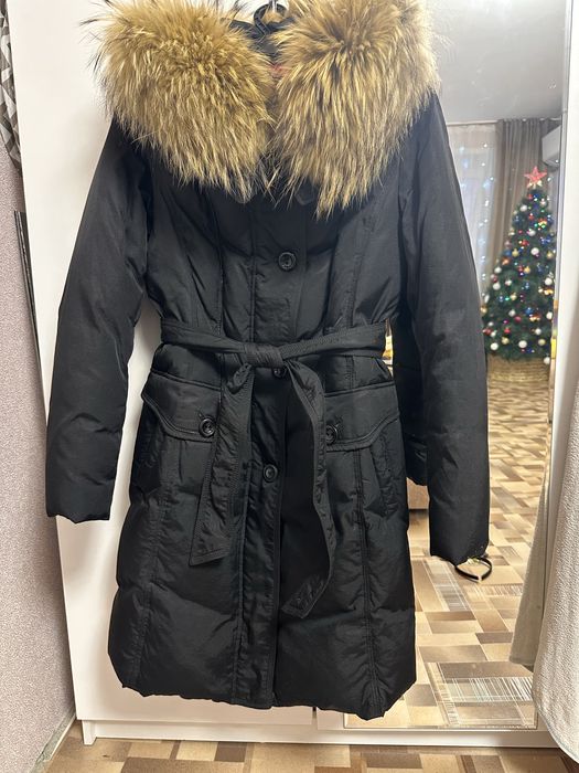 Продам куртки, пуховик женский