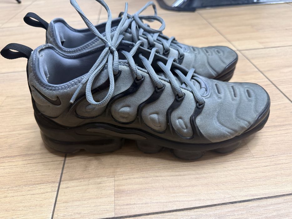44,5 Nike Air VaporMax Plus Grey/Black