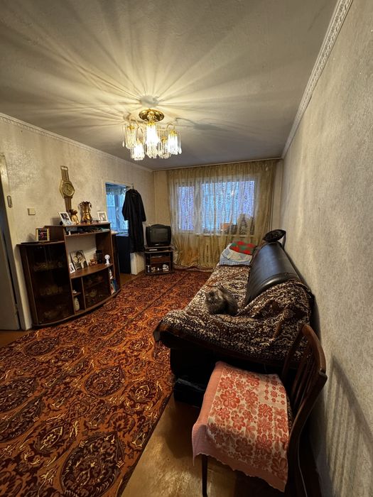 Продам 4х комнатную квартиру