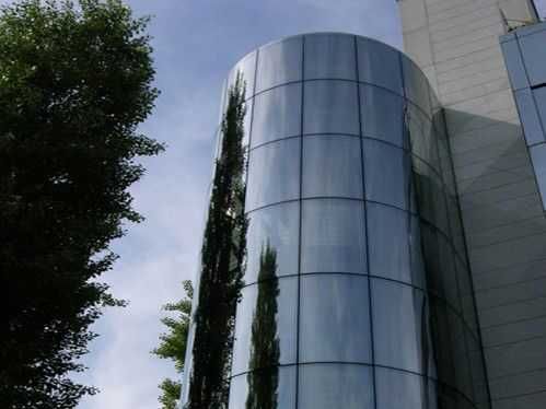 Quyoshdan binolarni himoyalovchi tonirovka. Энергосберегающие плёнки.