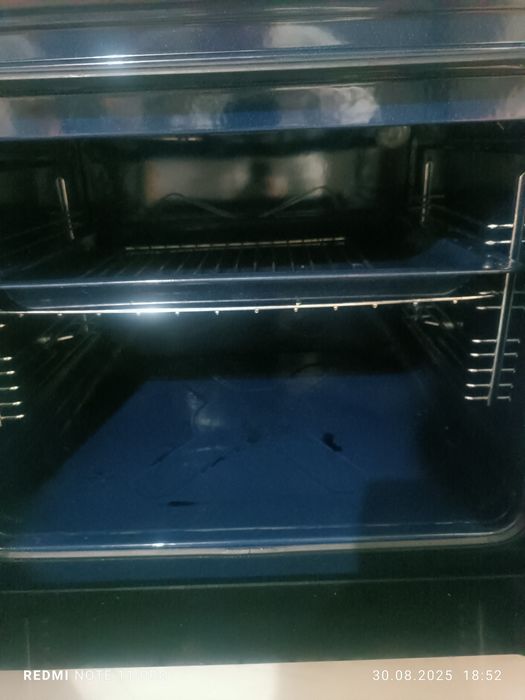 Продам газовую плиту