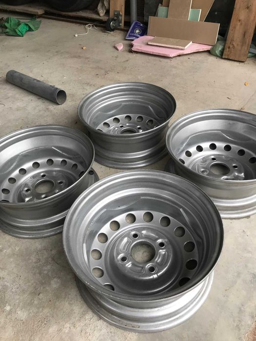 Джанти стоманени за Nissan 14" с гуми