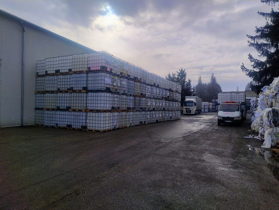 Butoi 1000 l ibc curate perfect pentru apa irigatii