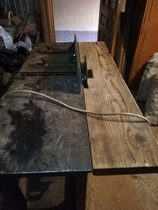 Vând abric stare ok