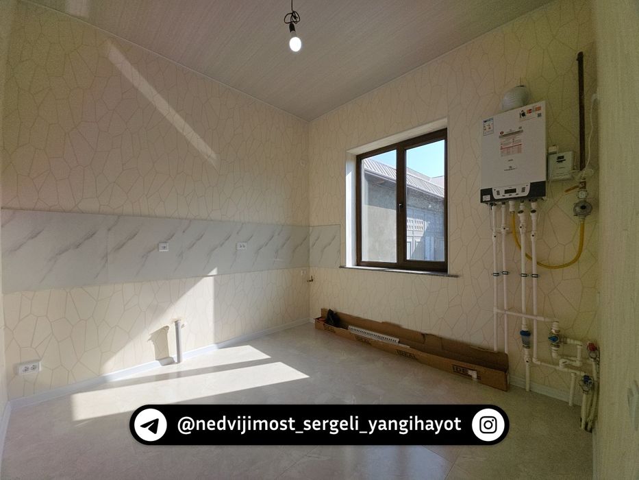 Ипотека участок в Сергели 1,7 сот 4 комнаты+Хол+ кухня+подвал.