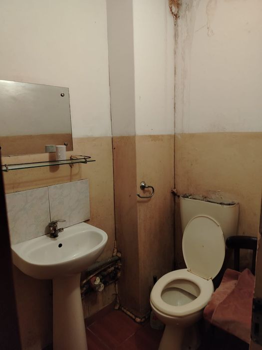 Apartament 4 camere Moinești