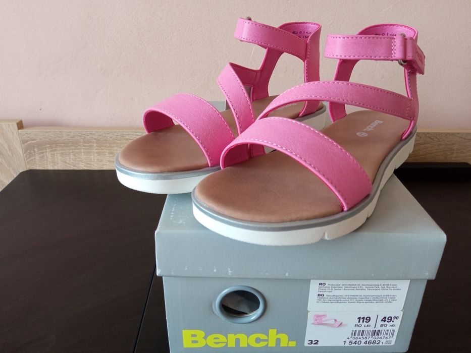 нови, Bench, №32/21 см- 50 % отстъпка
