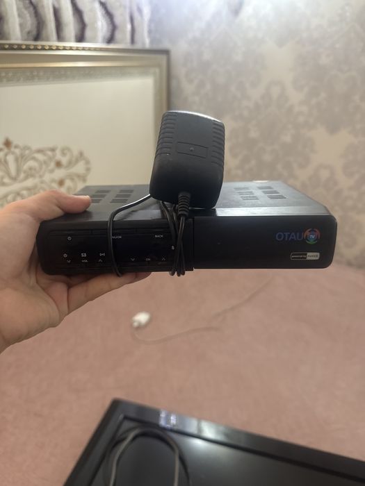 Телевизор LG otau