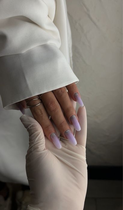 Manichiura cu gel sau semipermanenta