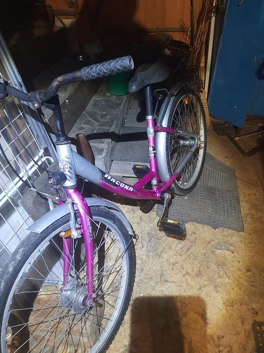 Bicicleta de vânzare