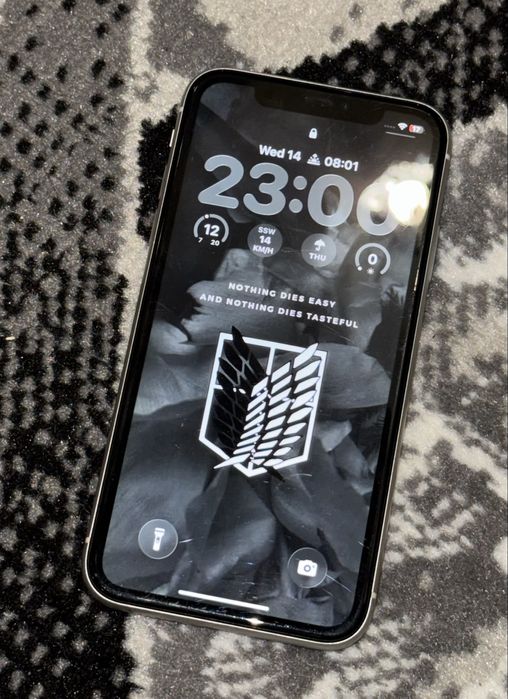 iPhone 11 no sim (WiFi)