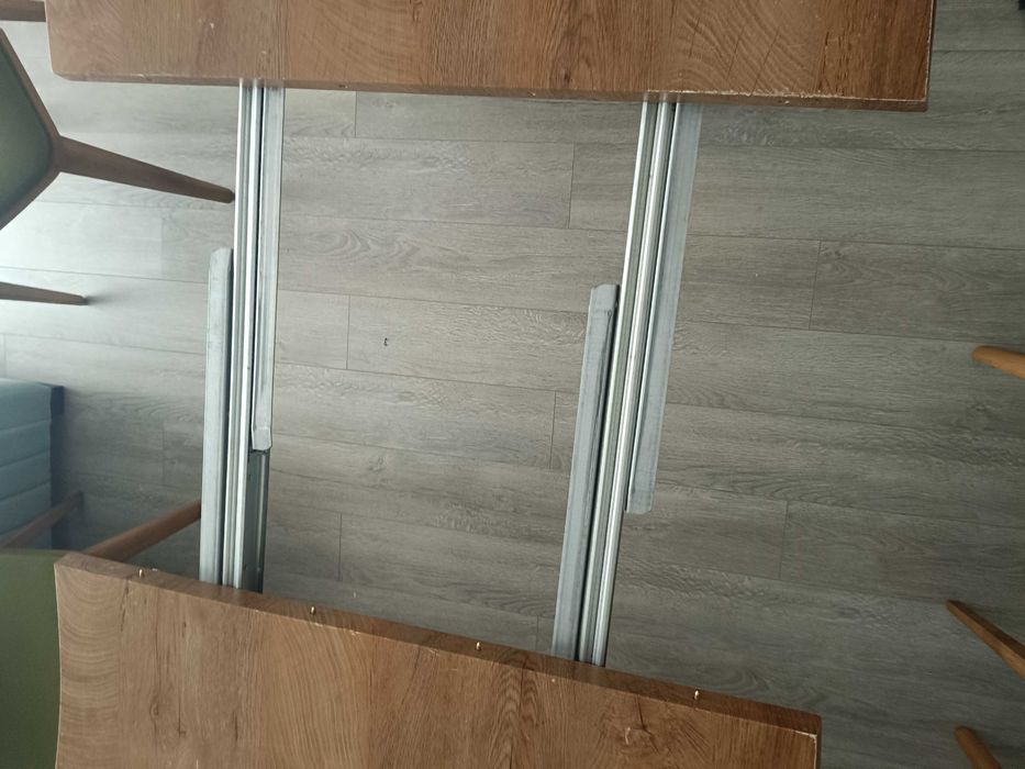 Разтегателна Трапезна маса