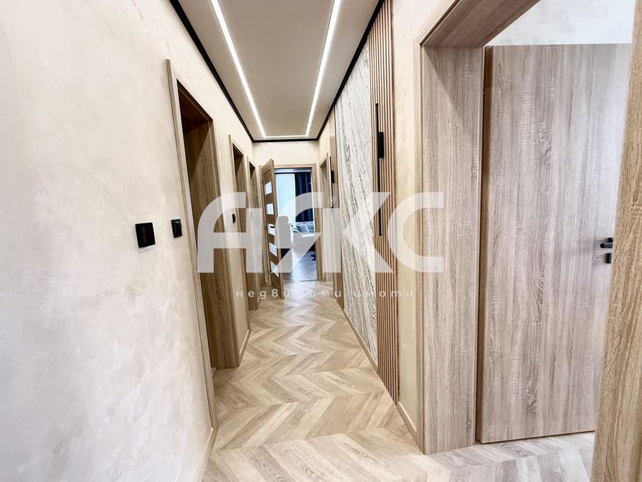 Тристаен луксозно обзаведен апартамент в кв. Манастирски ливади с въз