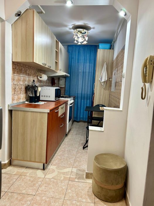 Inchiriez apartament 2 camere