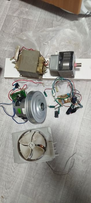 Продам запчасти для микроволновки