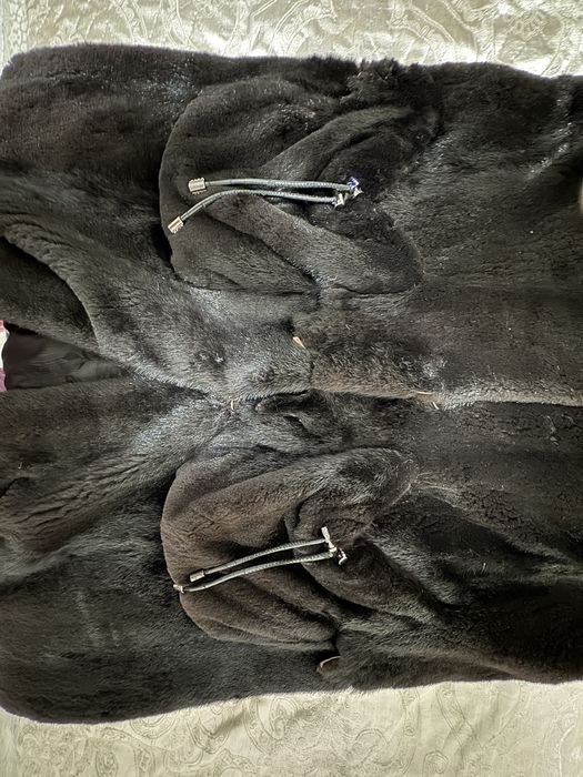 Продам норковую шубу