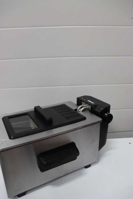 Фритюрник Tristar, 3л, термостат до 190°C, FR-9327