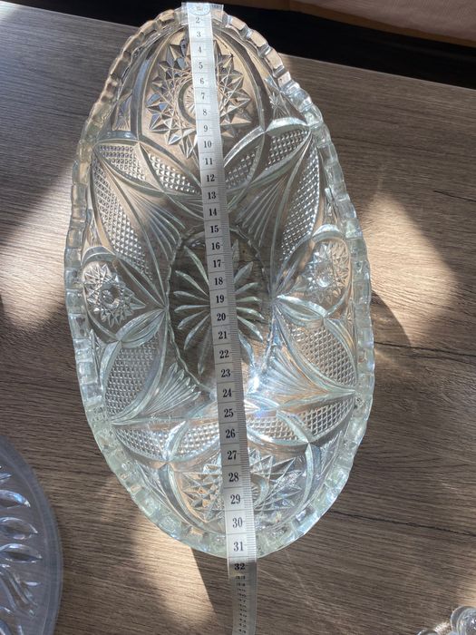 Кристали,халби,чаши