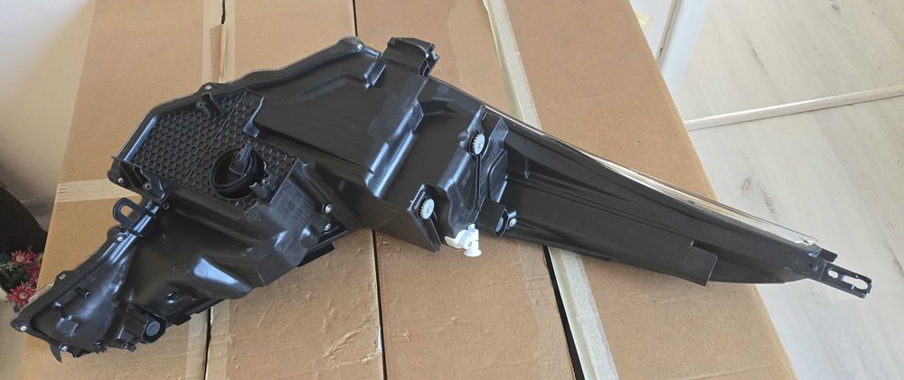 TOYOTA CH-R  LED 2018/23