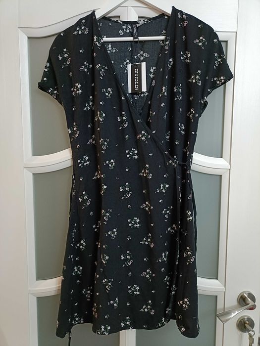 Rochie nouă H&M parte peste parte