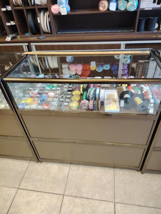 Магазинно оборудване