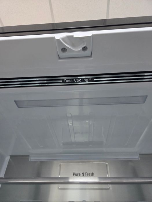 Хладилник  LG InstaView