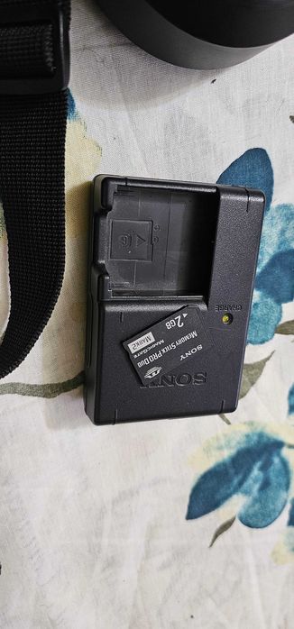 gentuta foto sony cu accesorii