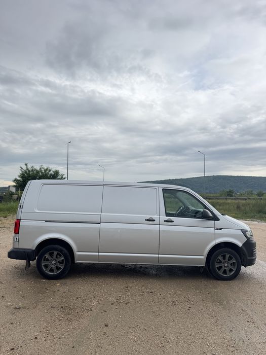 Volkswagen Transporter T6 LWB 2019 | 3 Locuri | Service Volkswagen | Persoana Fizica | Gata de lucru