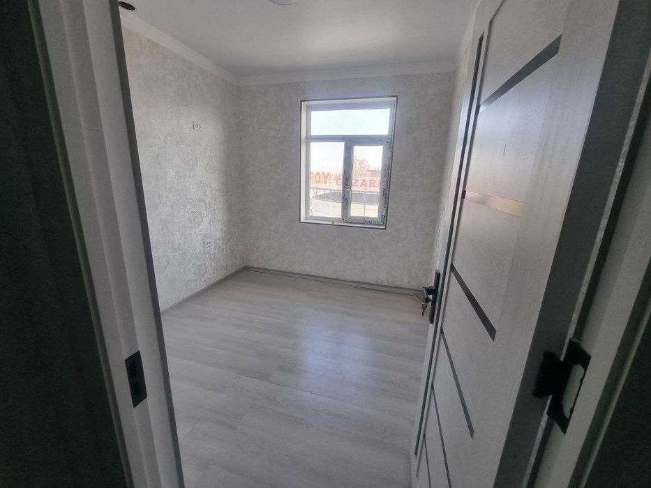 Kvartira sotiladi dokanal 26 maktab yonida