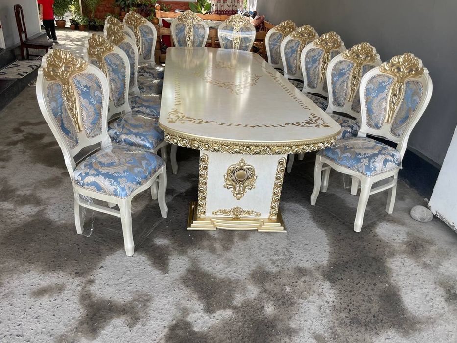 Оптом Хонлар бор ва стол стуллар бор Хонтахта килиб ишлатса хам булади