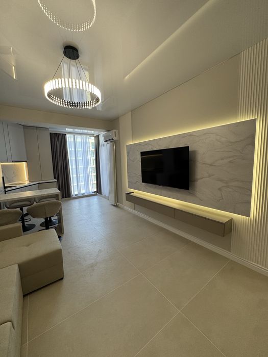 Închiriez apartament 2 camere Premium Mamaia Nord Năvodari