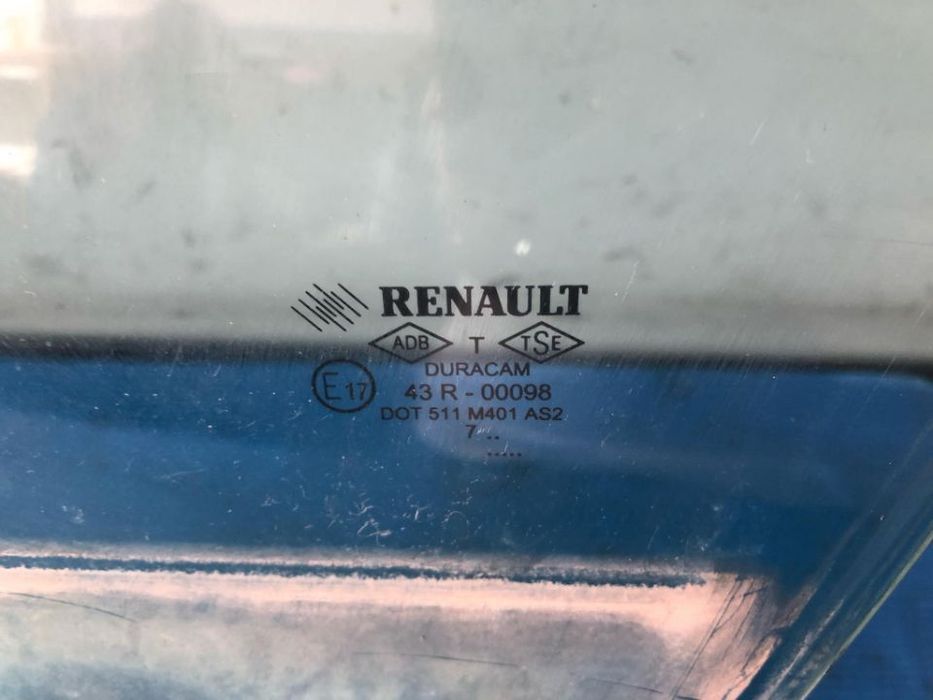 geam usa stanga fata renault megane