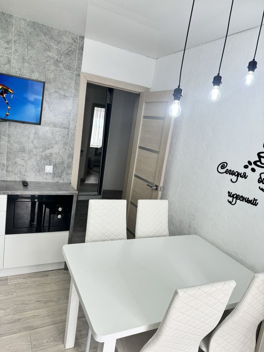 Продам трехкомнатную квартиру