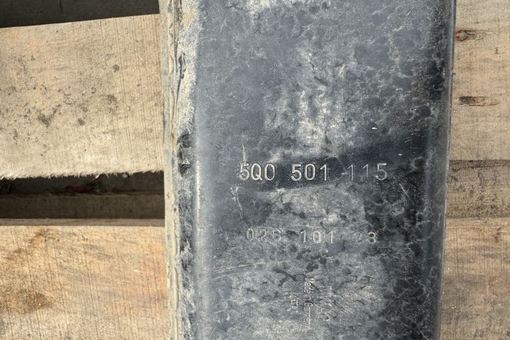 Punte spate  5Q0501115 Volkswagen VW Golf 8 [2020 - 2024]