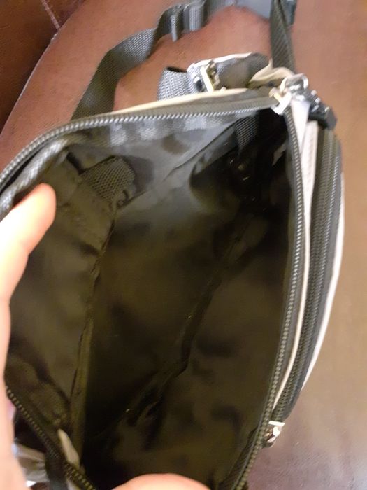 Borseta Pro -X cu buzunare