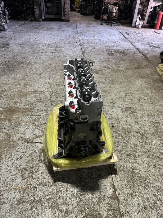 Двигатель Mitsubishi 4M40 2.8l